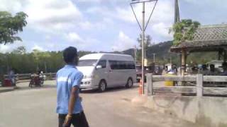 preview picture of video 'Thailand July 2010. Ferry from SalaDang to KoLanta'