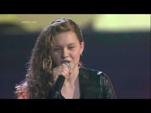 The winner 2017 of "the Voice kids" in Russia Elizabeth Kachurak - "Reflection".