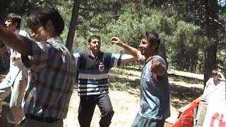 preview picture of video 'Derbent piknik Gençler- Arslan Mustafam'la - coşuyor'