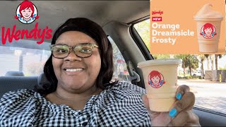 WENDY’S NEW ORANGE DREAMSICLE FROSTY REVIEW #THEREVIEWQUEEN
