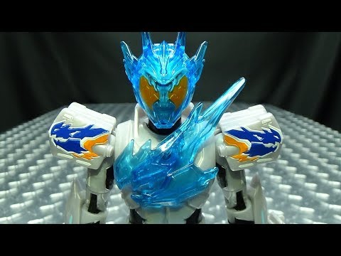 Kamen Rider Build Bottle Change Rider Series CROSS-Z CHARGE: EmGo's Kamen Rider Reviews N' Stuff