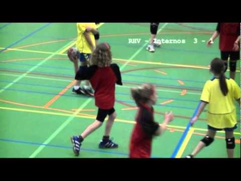 Handbal RHV d1 - Internos d1, eerste helft (21-11-2010)