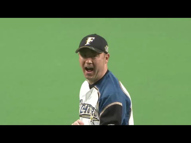 【7回表】ファイターズ・石井 見逃し三振に仕留めマウンド上でほえる!! 2016/10/13 CS Final F-H