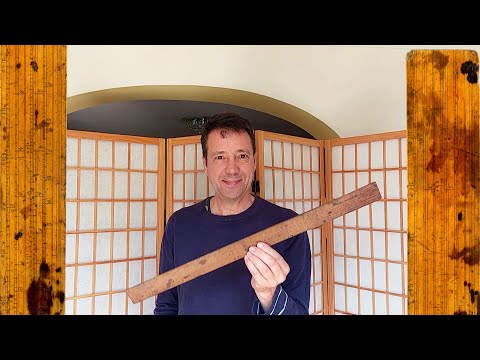 Using an 18th Century Gunter's Rule & original 1626 text to calculate proportions, squares & roots.