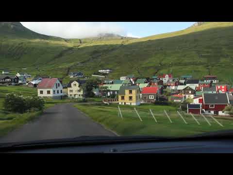 Driving to Funningur
