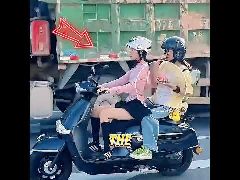 This Was the Most Amazing Female Rider I Had Ever Seen!😎🛵#shorts #funny #fyp