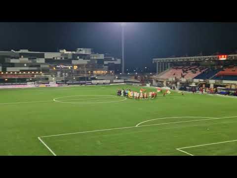 TOP Oss - Telstar 1-0 the players are entering the Frans Heesen Stadion 19.01.2024