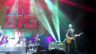 Mr. Big -  I Forget to Breathe ( Live in Manila 2014 )