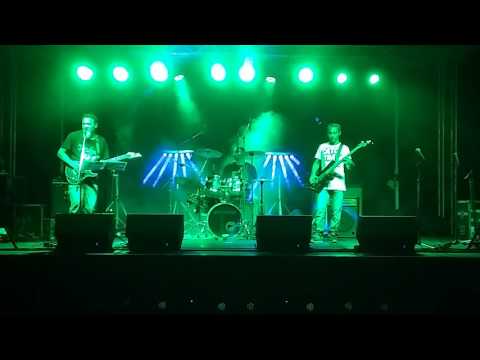 Madness - Madness-Poušť