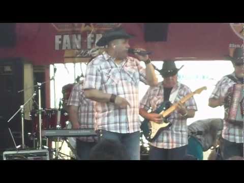 Tejano Sound Band @Tejano Fan Fair 2013 Midwesttejanoradio.com