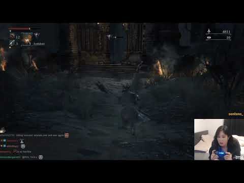 Twitch Streamer Discovers - that the DualShock 4 is Wireless Playing Bloodborne!!