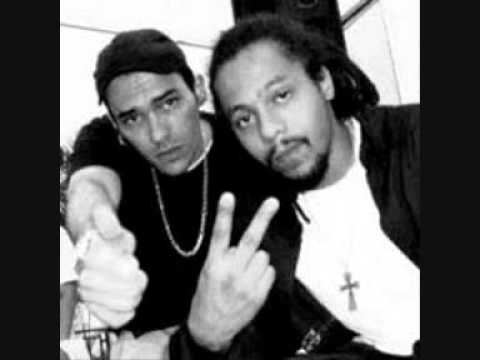 BLACK ALIEN E SPEED - GUERRILHA VERBAL.wmv