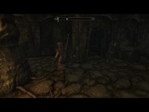 Let's Play Skyrim PS4 - Cinder the She-Orc (Part 160) Quickly and Quietly