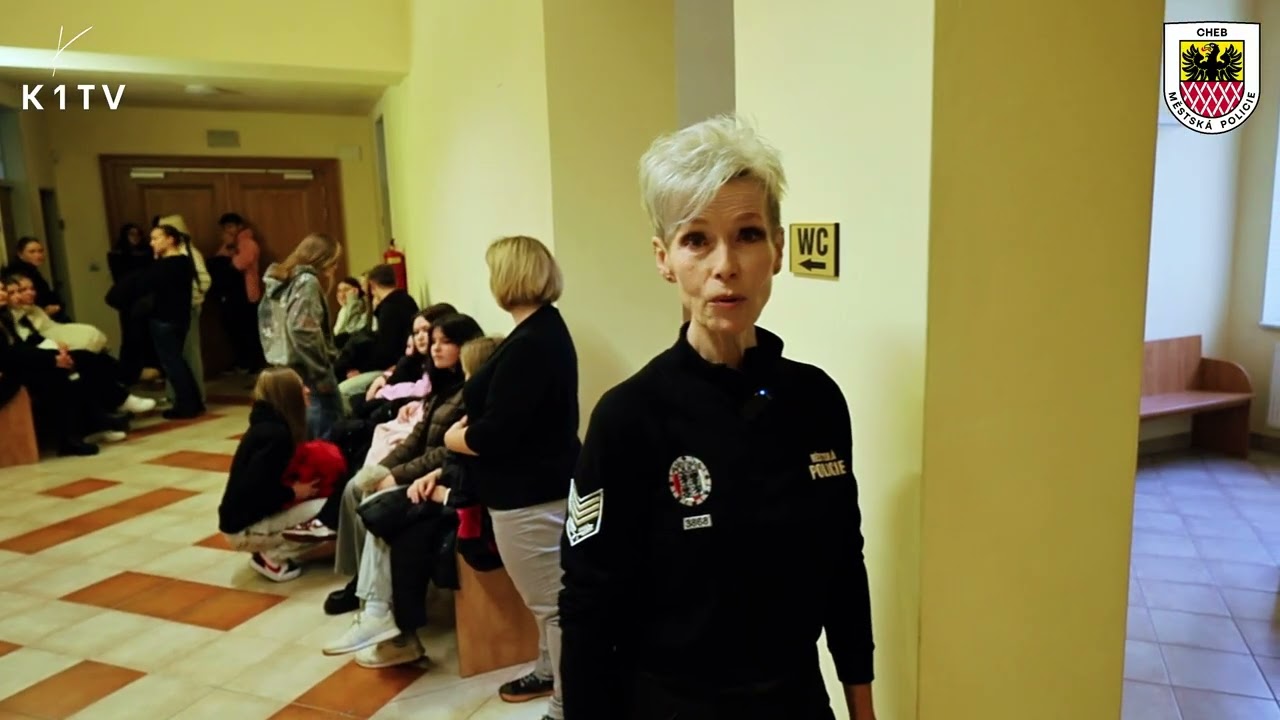 Městská policie Cheb míří se studenty i k soudu ! 👮😵👮