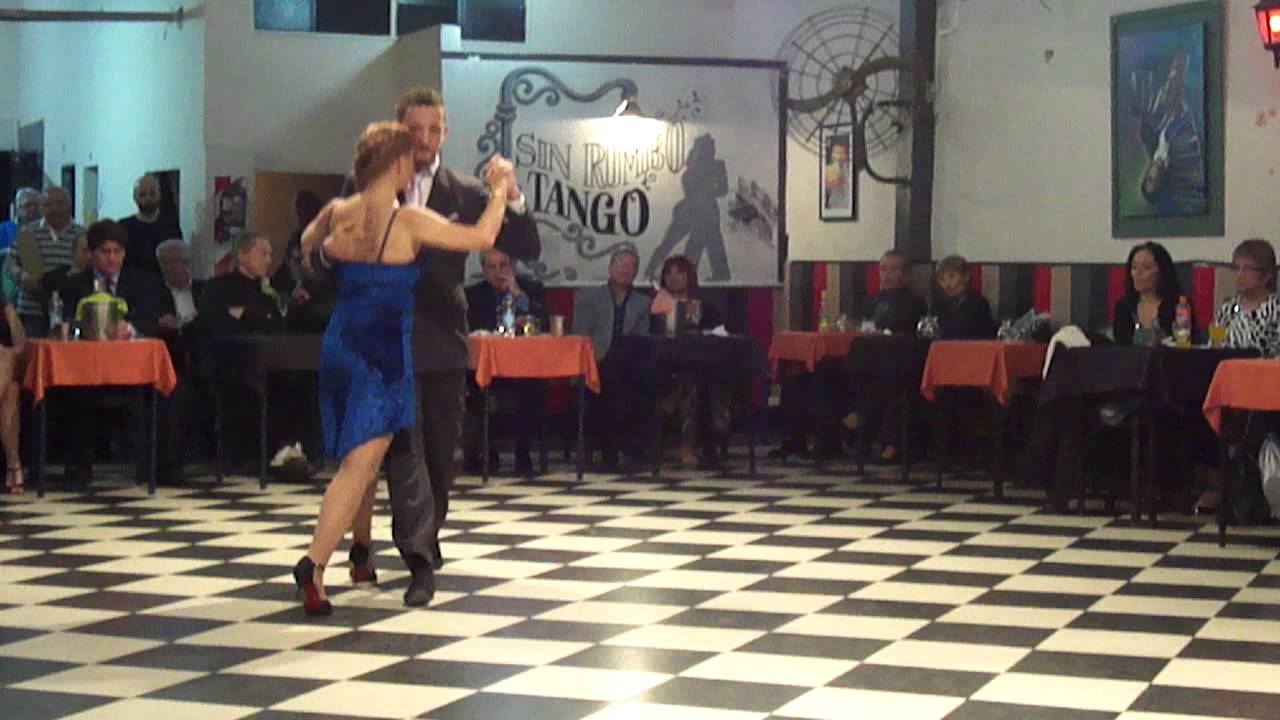 Video thumbnail for Sin Rumbo, bailan Cristina Diacono y Ignacio Giannini 1/3