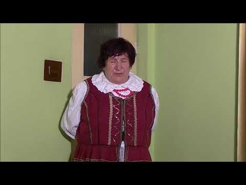 "Leciały gosecki" -  śpiewa Alfreda Nowak z Drochowa Górnego
