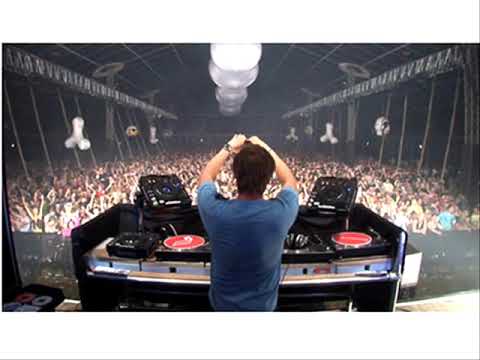 Steve Aoki & Wynter Gordon vs Red Carpet - Ladi Allright (Marc Cobos Mashup).wmv