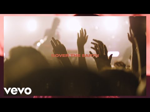 Kari Jobe, Cody Carnes - Cover The Earth (Live w/ Lyrics)