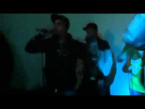 Retraz "puff puff" feat Asher Kuno live