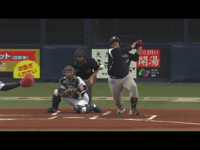 【1回表】マリーンズ・井上 センター前タイムリーで追加点!!  2017/4/12 Bs-M