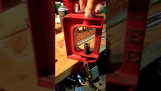 Lee Ram Prime primer in operation.