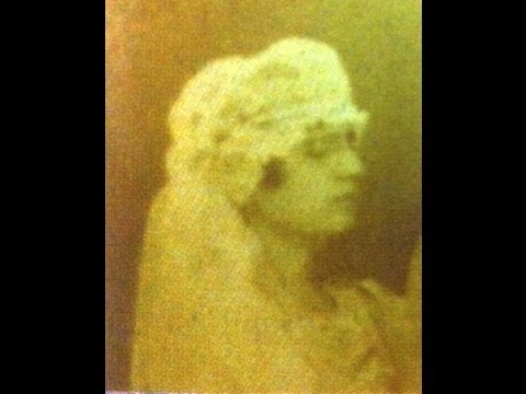 ΝΤΕΡΒΙΣΕΝΑ, 1934, ΑΓΓΕΛΑ ΠΑΠΑΖΟΓΛΟΥ