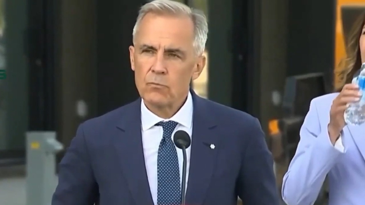 Juno News presses Carney on illegal international students, Smith says "They must go home"
