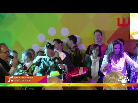 Bekendmaking Nick van Ham met Vleegmesjien - winnaar van het 1e WVLF