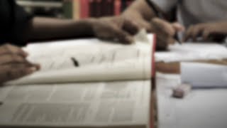 UIUC’s high enrollment of international students bucks national trend