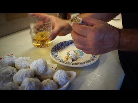 KOURABIEDES (Greek Christmas shortbread & nut cookies)