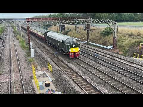 40013 (D213) “Andania” on “The Bristol Forty” Lancaster to Bristol Temple Meads. 13/9/22.