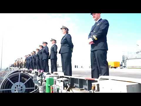 USS Kearsarge (LHD 3) Departs for Deployment