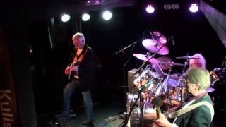 Young Flowers Reunion, Kulisselageret, Horsens, 30-10-2015, 1. sæt, SonyCX115E