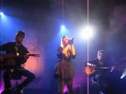 Marie Picasso - It's over now (LIVE in Umeå 2008)