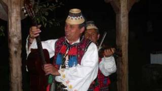 Traditional Music from Maramures(Romania) Saraca-i inima me'
