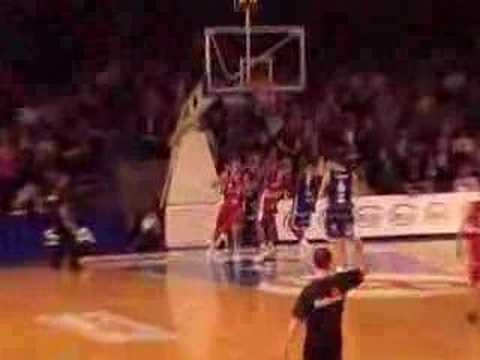 26 10-11-07 Pepinster-BCO - Opnieuw snelle score van Petrovi