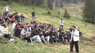 Avrupalı Müslüman gençler İsviçre Alplerini 