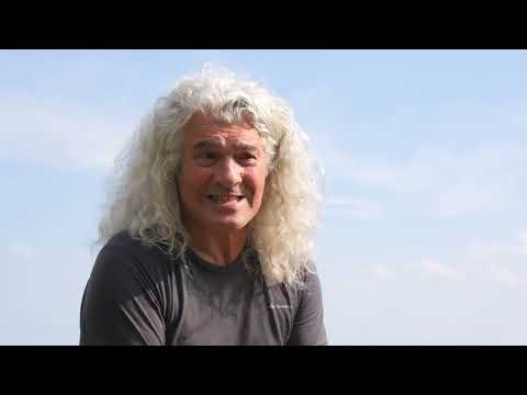 MOOJI -  Si racconta l'ex imprenditore che vive da solitario da più di 10 anni nel suo camper