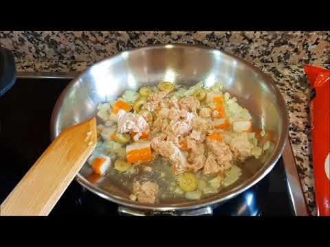 SUPERDESY, LA CHEF: ESPAGUETIS 🍜 CON ATÚN 🐟, ESPECIAL CARNAVAL 👸 | RECETA FÁCIL