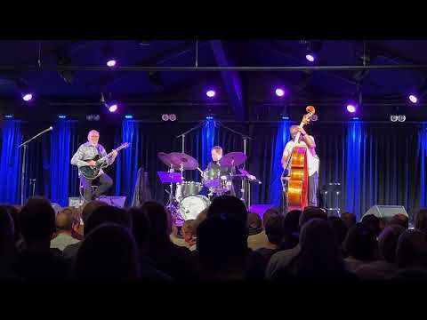 John Scofield Trio - 2023-10-27 Klejtrup Musikefterskole, DK
