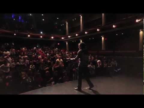 Mega Magic- Magician Mike D'Urzo video.