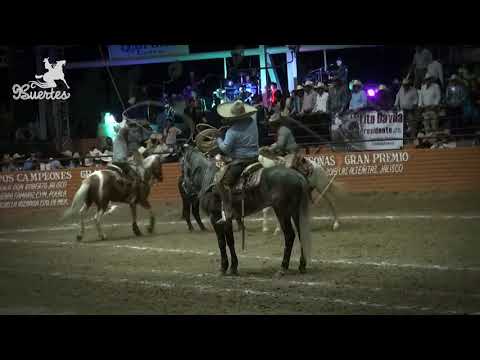 Pial en el Ruedo   Diego Muñoz   Arena Vallarta 2016