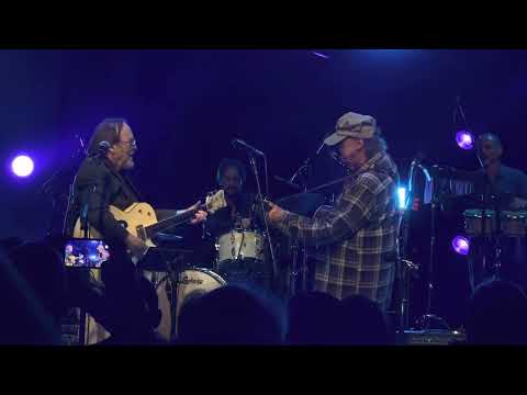 Neil Young and Stephen Stills - Long May You Run