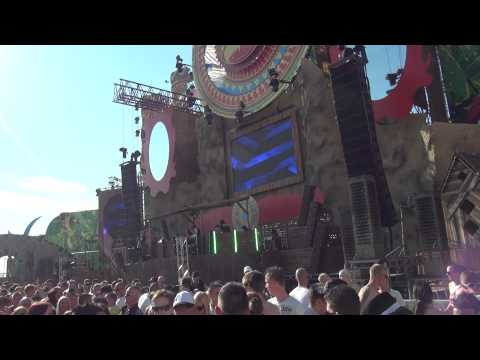 Harmony of Hardcore 2012@Festivalte​rrein de Roost - Mainstage - Amnesys vs Mad Dog - Part 01