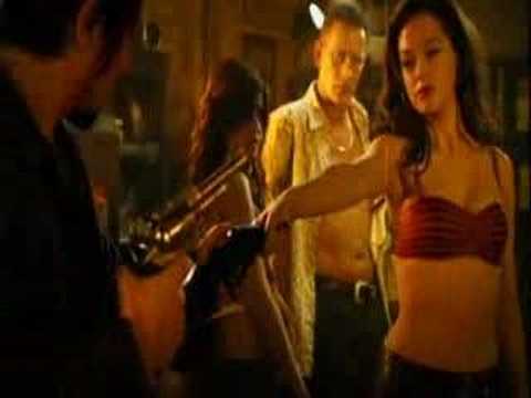 Planet Terror, El Wray : Give him all the guns !