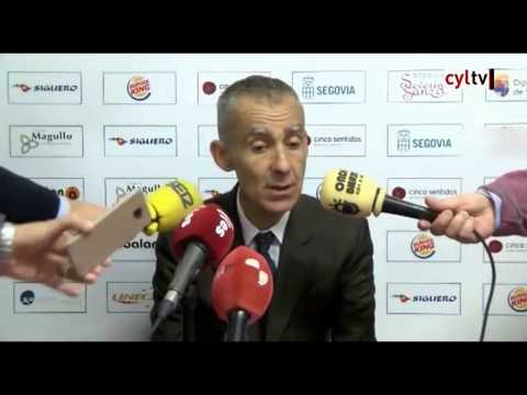 Árbitro Terminó el partido justo cuando equipo iba a marcar gol