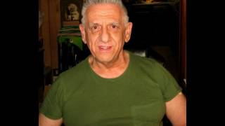 There&#39;s A Girl In Texas sing-a-long with Trace Adkins by Sam Morris