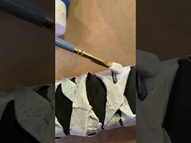 Vídeo relacionado con damdos Arma de utilería de Halloween para Demon of Slayer, Espada de Espuma de Poliuretano de 31.5 Pulgadas, Espadas Tomioka Giyuu Kamado Tanjirou, Regalos de cumpleaños de Navidad (Satoman Tanjiro)