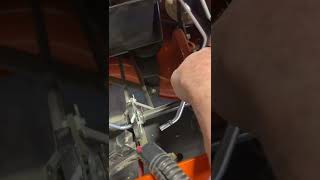 Replacing battery on Husqvarna zero turn mower - 2minute video