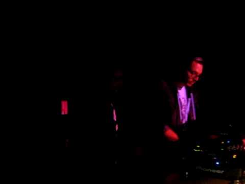 Pulse playing classic house track "Deep inside" w. Fabrice Dayan @ Rockit Party (Paris)